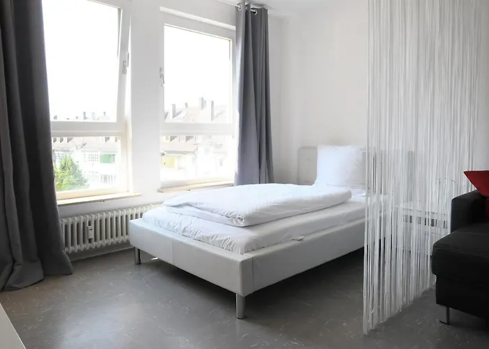 Seeger Living Classic East